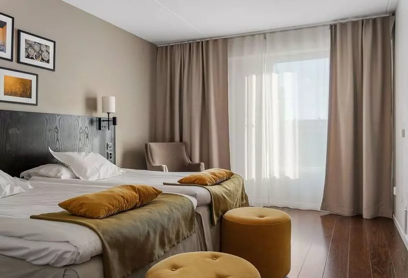 Best Western Plus Hotel Plaza