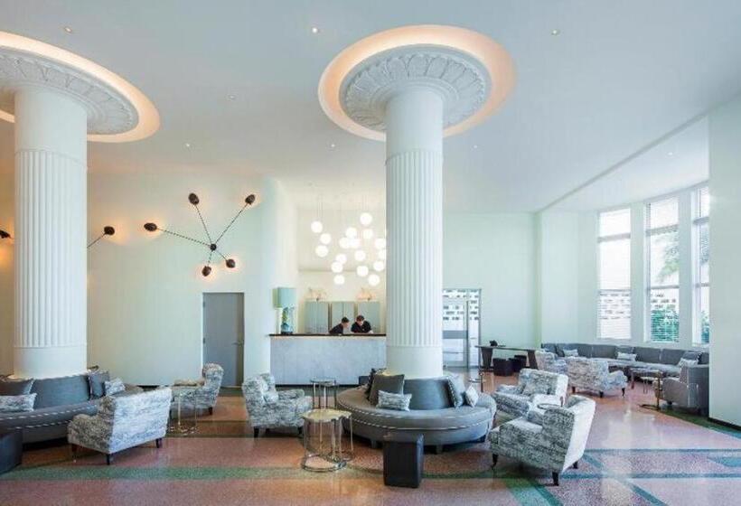 בית מלון כפרי Como Metropolitan Miami Beach