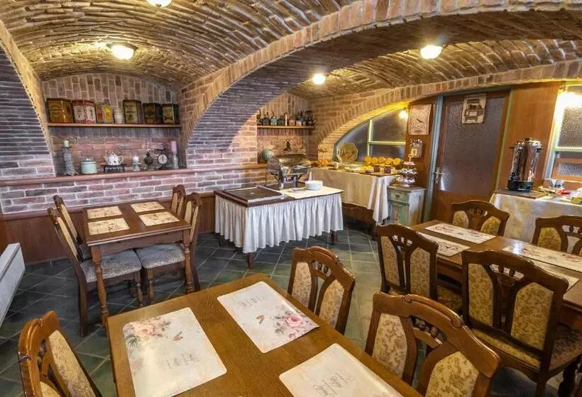 Hotelli Família Vendégház