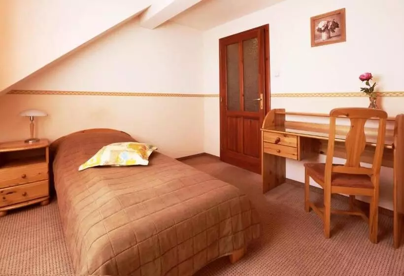 Hotelli Família Vendégház