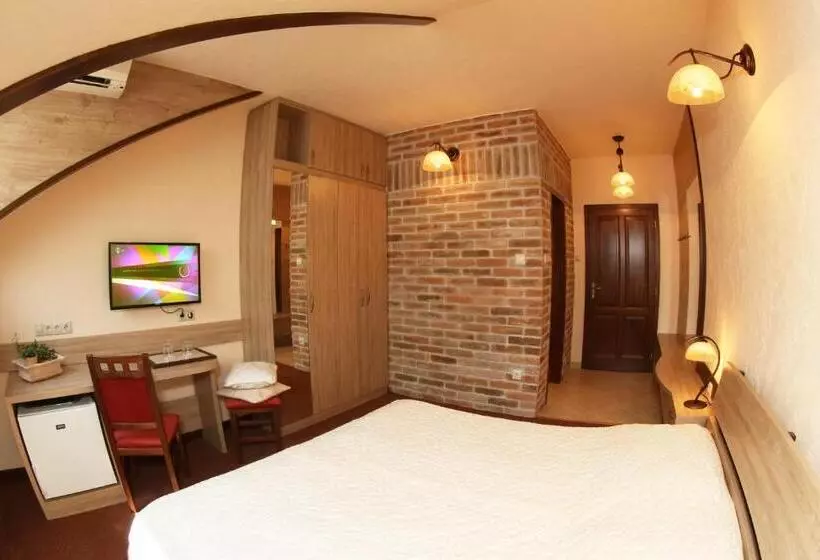 Hotelli Família Vendégház