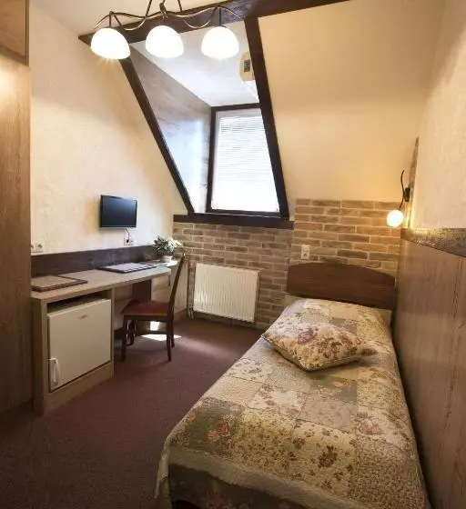 Hotelli Família Vendégház