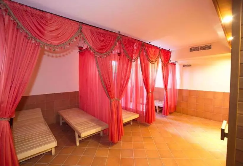 Hotel Flamingó Wellness