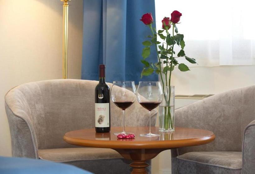 בית מלון כפרי Flamingó Wellness