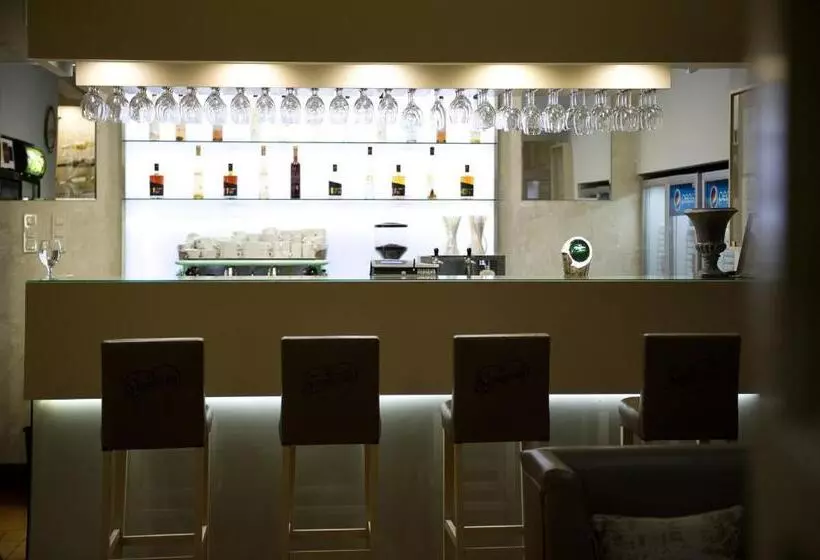 فندق Varga Tanya