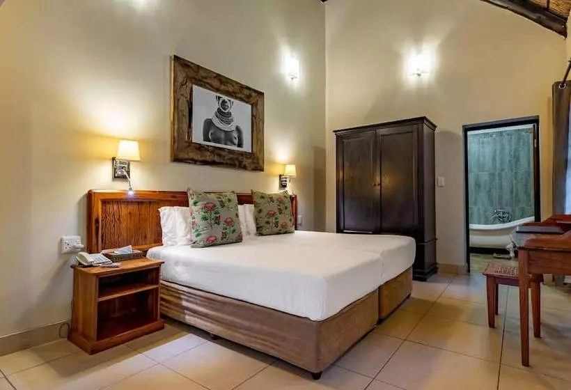هتل Zulu Nyala Game Lodge
