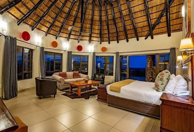 هتل Zulu Nyala Game Lodge