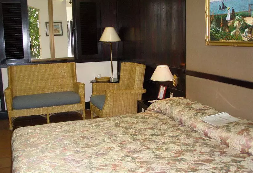 Thanh Thuy Blue Water Hotel