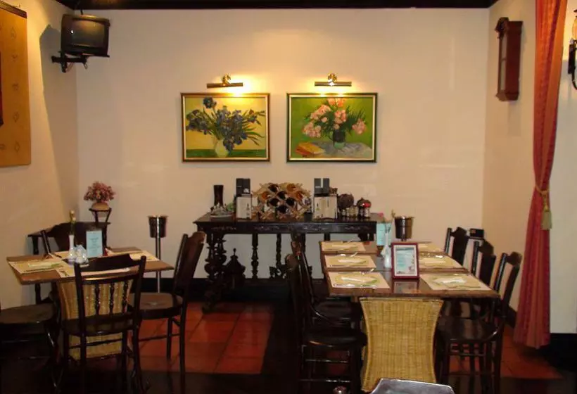 Thanh Thuy Blue Water Hotel