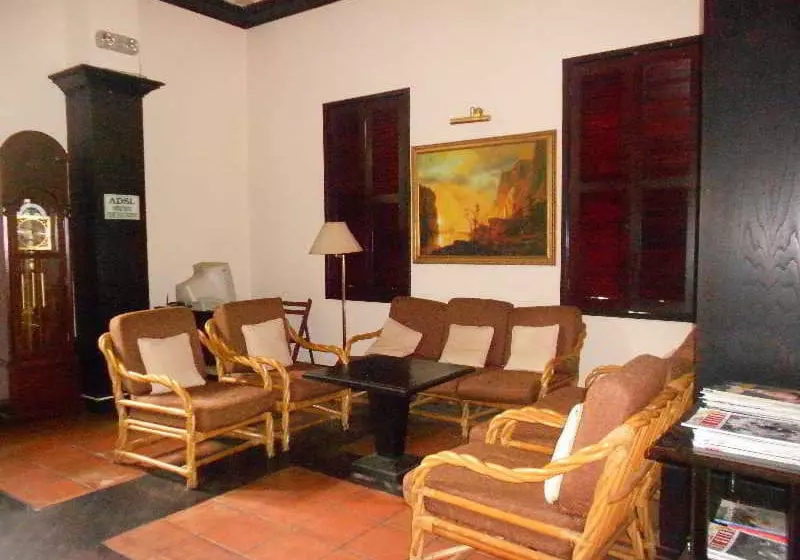 Thanh Thuy Blue Water Hotel