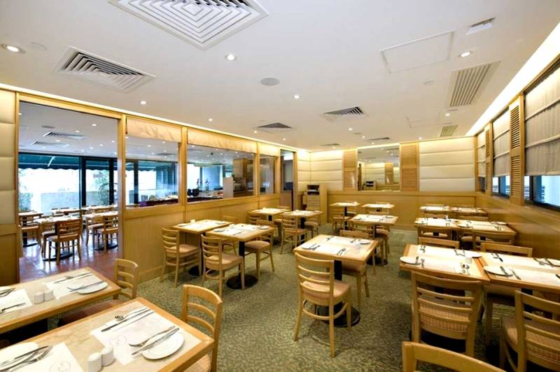 هتل Bishop Lei International House