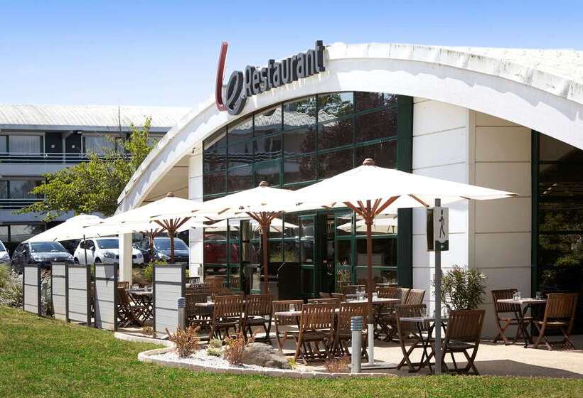 Hotelli Campanile Poitiers  Site Du Futuroscope