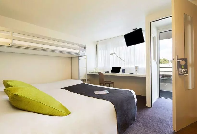 Отель Campanile Poitiers Site Du Futuroscope