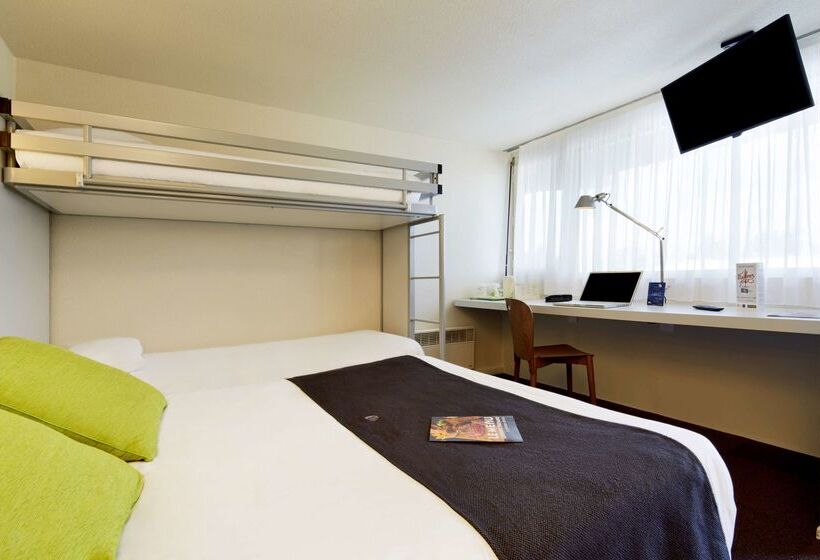 Hotelli Campanile Poitiers  Site Du Futuroscope