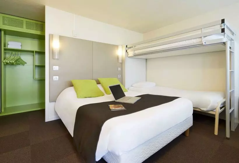 Отель Campanile Poitiers Site Du Futuroscope