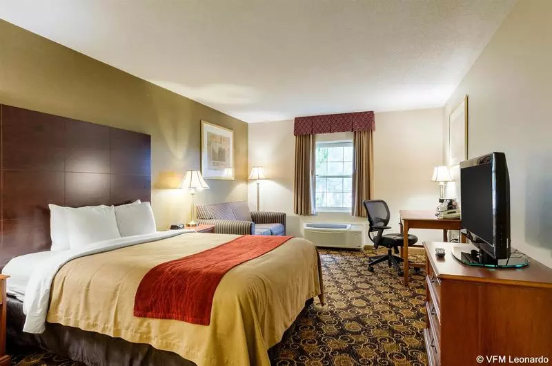 هتل Comfort Inn Auburn Worcester