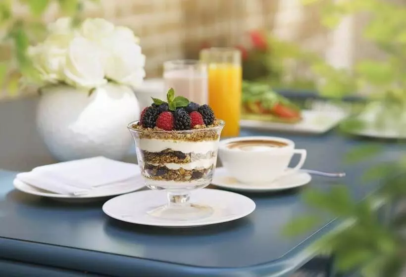 Отель Como Metropolitan London