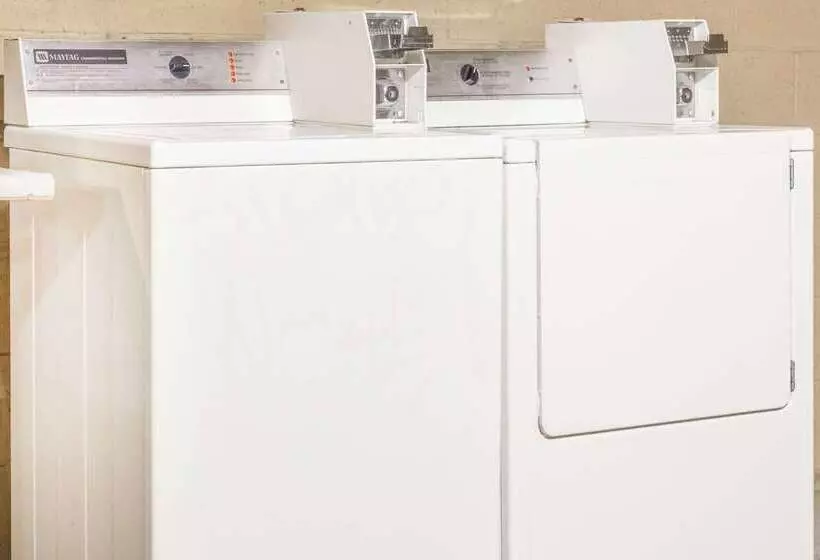 酒店 Days Inn By Wyndham Bishop