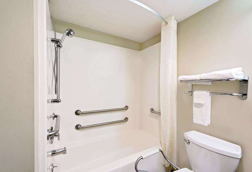 فندق Days Inn By Wyndham Boonville