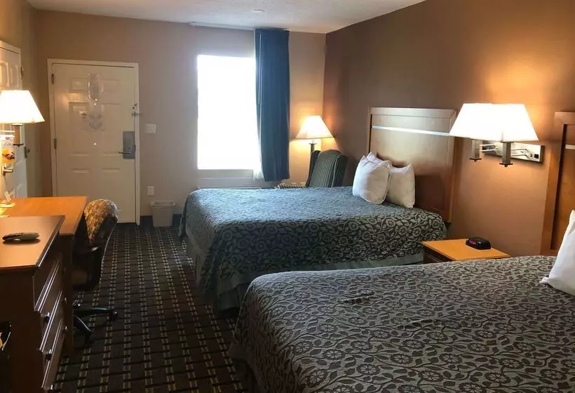 هتل Days Inn By Wyndham Columbus