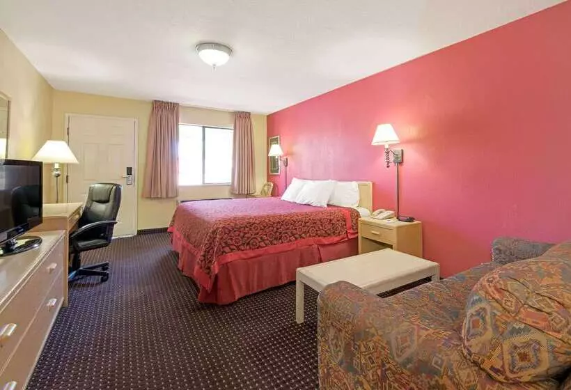 בית מלון כפרי Days Inn By Wyndham East Albuquerque