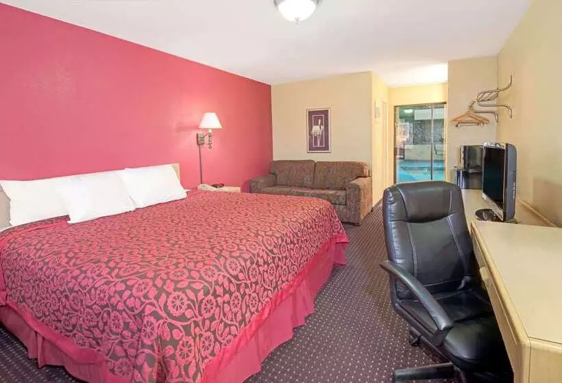 בית מלון כפרי Days Inn By Wyndham East Albuquerque