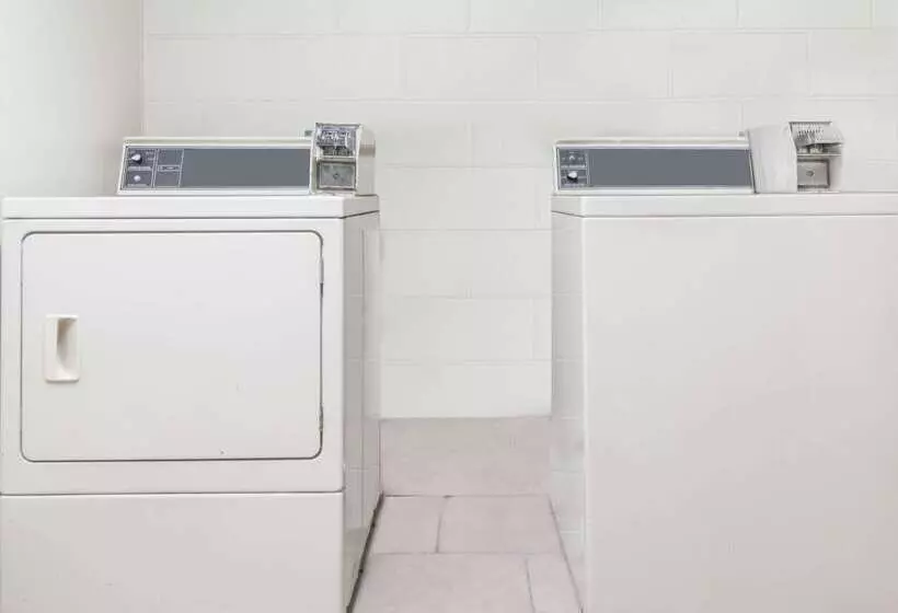 酒店 Days Inn By Wyndham Fort Payne