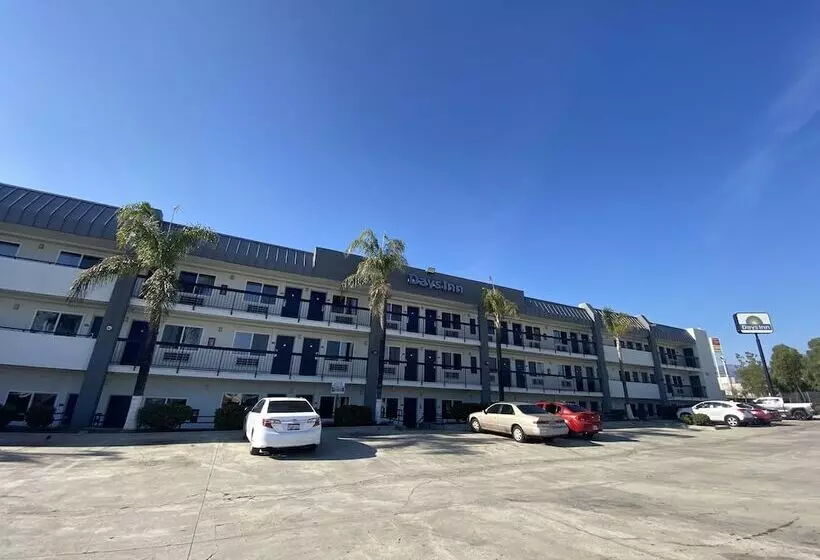 酒店 Days Inn By Wyndham Ontario Airport