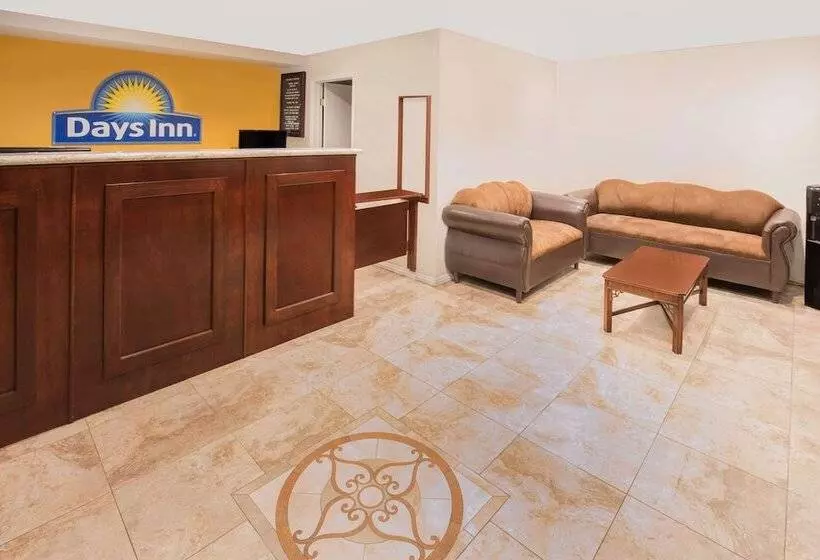 酒店 Days Inn By Wyndham Ontario Airport