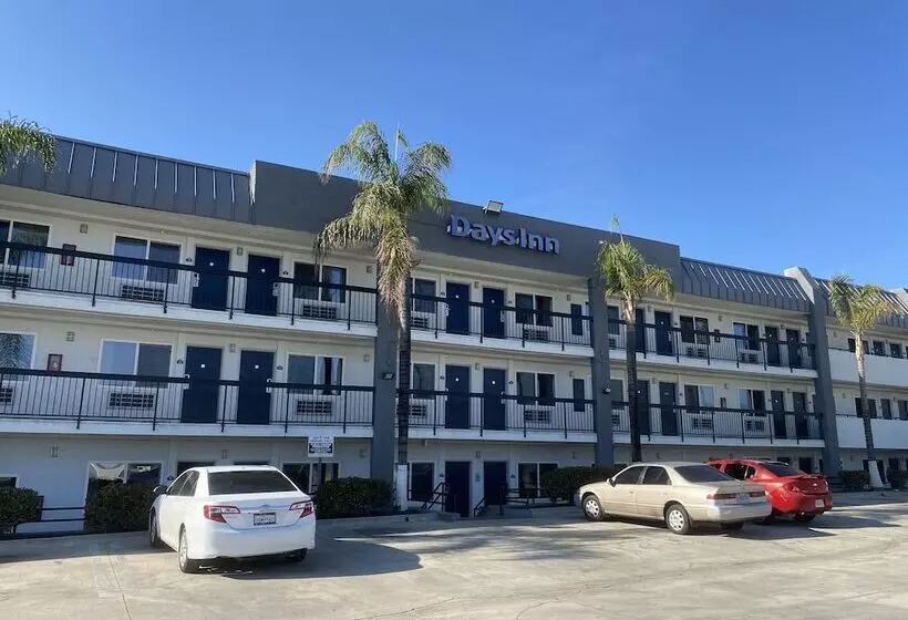 酒店 Days Inn By Wyndham Ontario Airport
