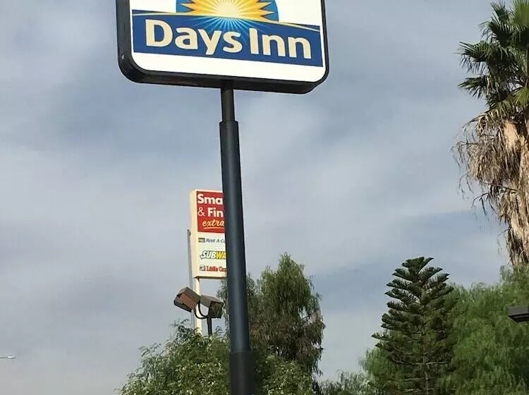 酒店 Days Inn By Wyndham Ontario Airport