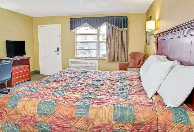 Отель Days Inn By Wyndham Orange City/deland