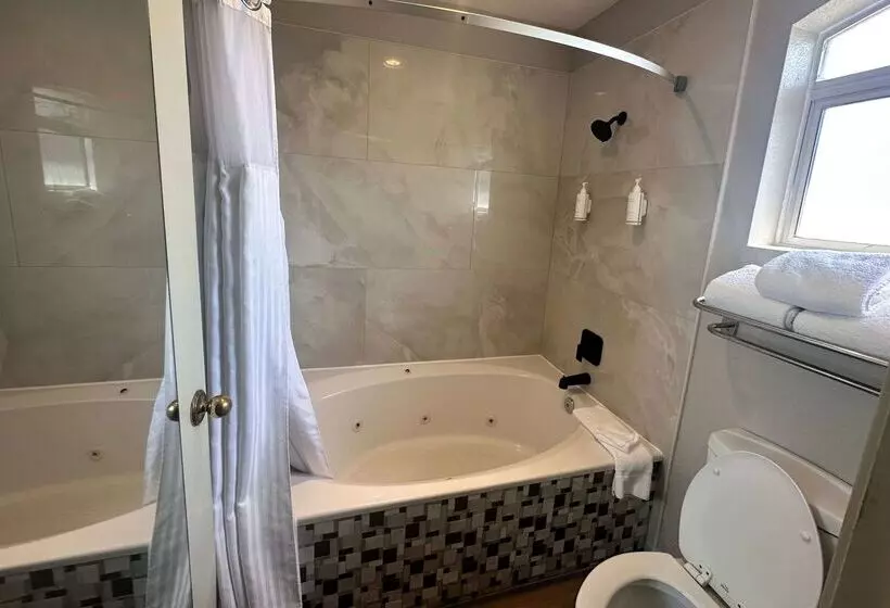 酒店 Days Inn By Wyndham Rocklin/sacramento