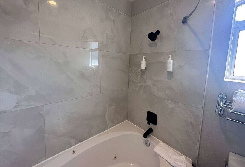 Отель Days Inn By Wyndham Rocklin/sacramento