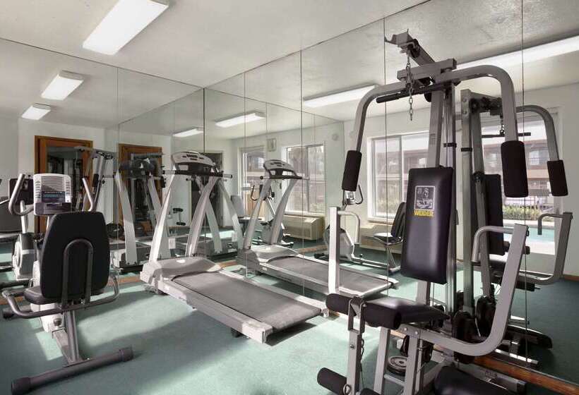 Отель Days Inn By Wyndham Rocklin/sacramento