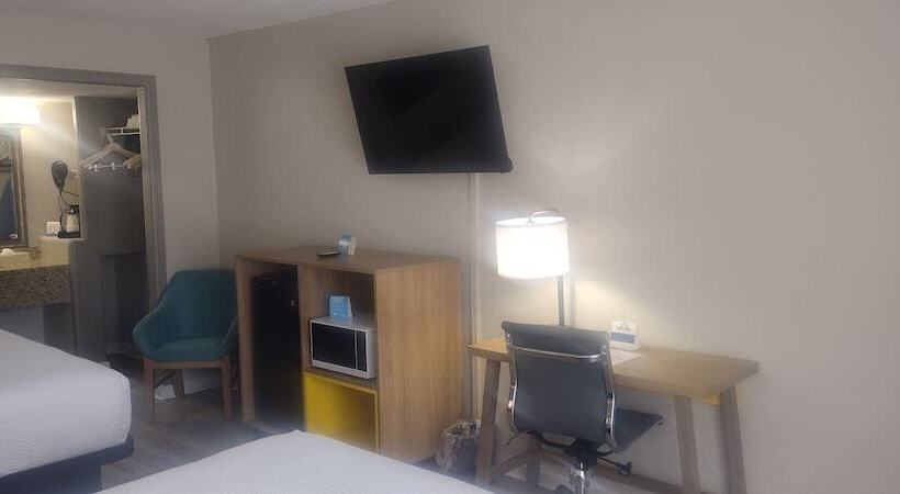 호텔 Days Inn By Wyndham Wildwood I75