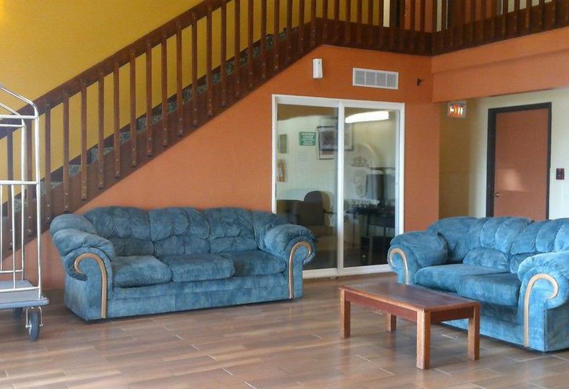 هتل Baymont By Wyndham Kearney