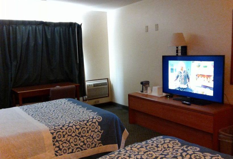 هتل Baymont By Wyndham Kearney