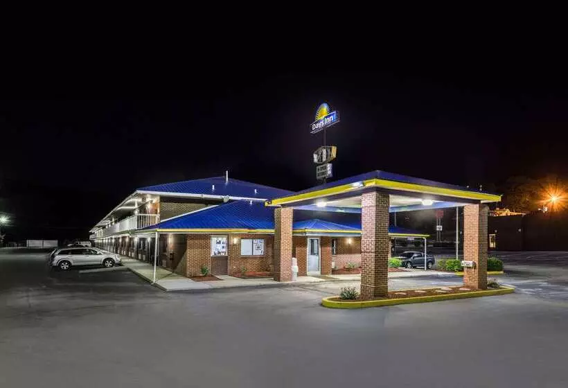 Hotel Days Inn By Wyndham Renfro Valley Mount Vernon