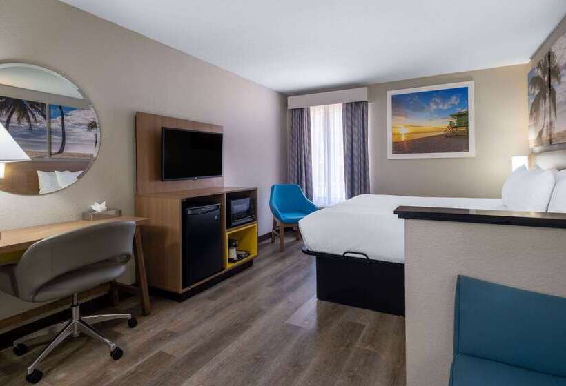 ホテル Days Inn & Suites By Wyndham Commerce