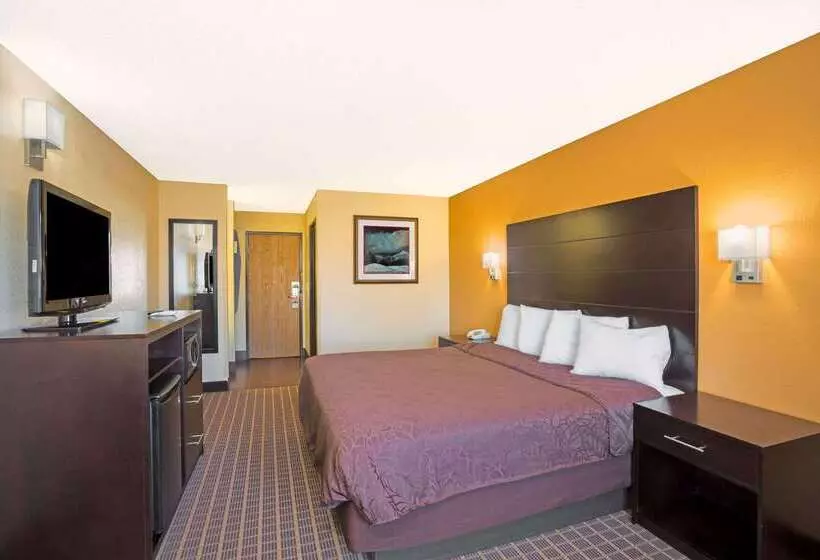 ホテル Howard Johnson By Wyndham Williams