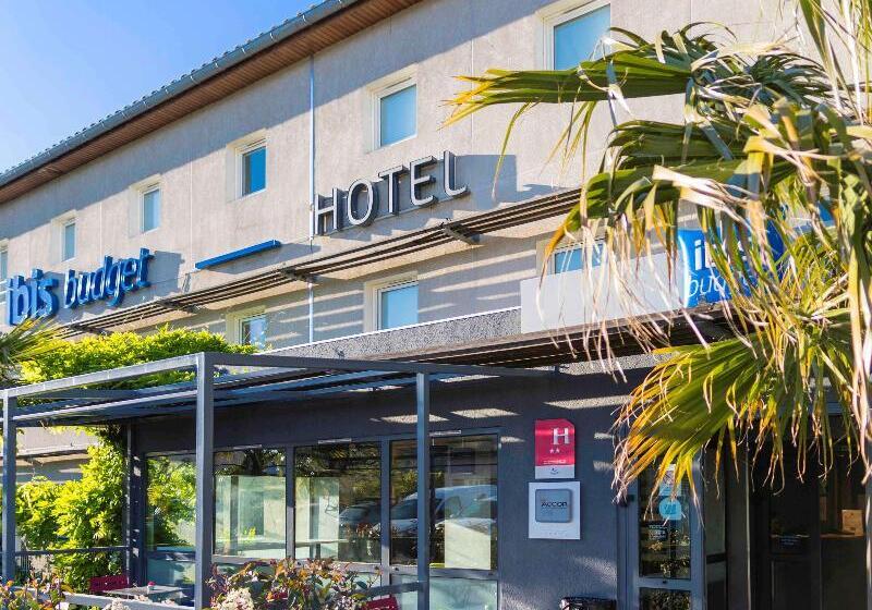 בית מלון כפרי Ibis Budget Carcassonne La Cité