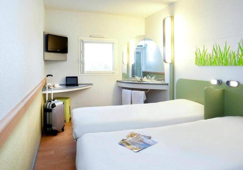 בית מלון כפרי Ibis Budget Carcassonne La Cité