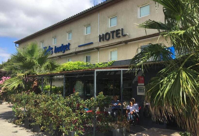 בית מלון כפרי Ibis Budget Carcassonne La Cité