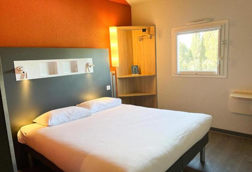 בית מלון כפרי Ibis Budget Carcassonne La Cité