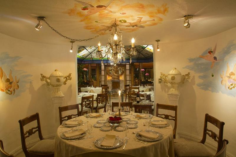 La Mirage Garden Hotel & Spa