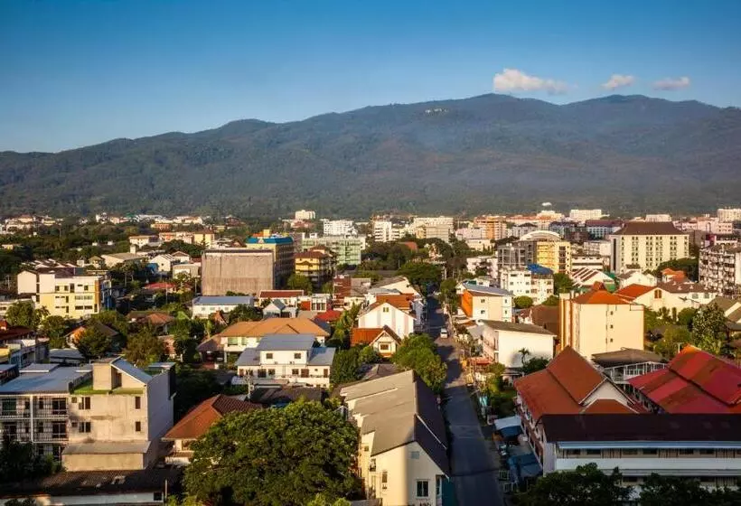 Hotelli Lotus Pang Suan Kaew