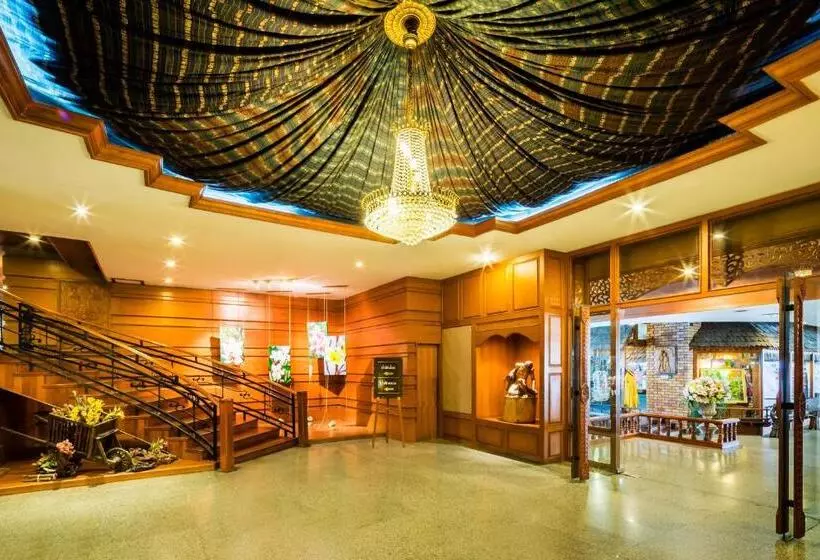 Hotelli Lotus Pang Suan Kaew