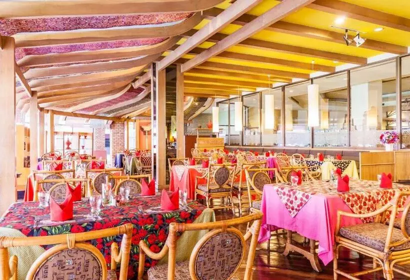 Hotelli Lotus Pang Suan Kaew