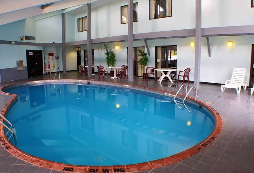 Otel Pictured Rocks Inn And Suites